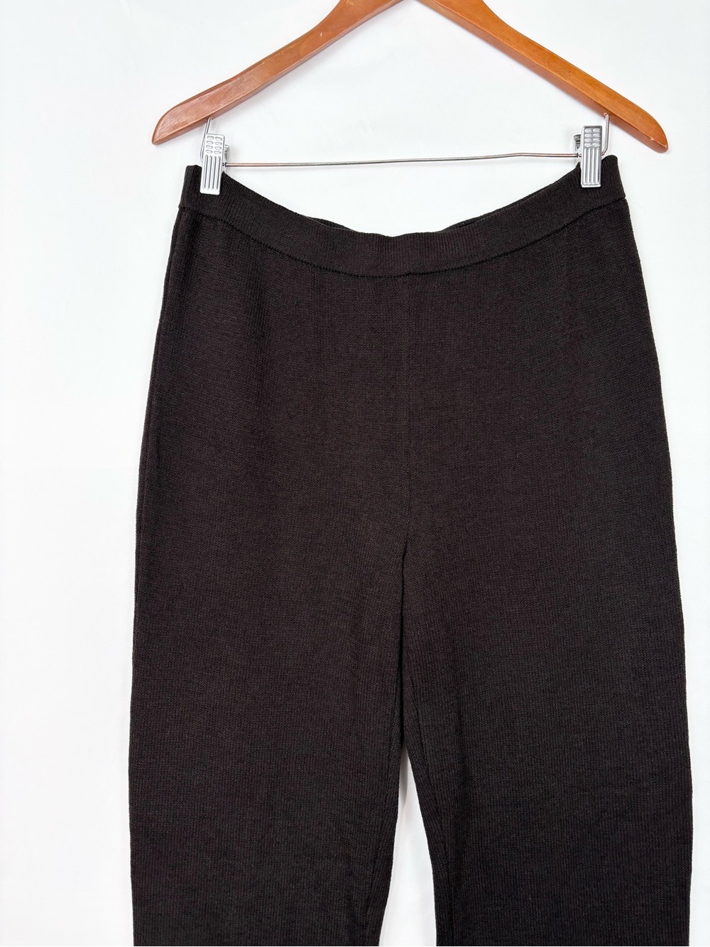 St John Collection Santana Knit Brown Straight Leg Size 12 - Picture 2 of 5